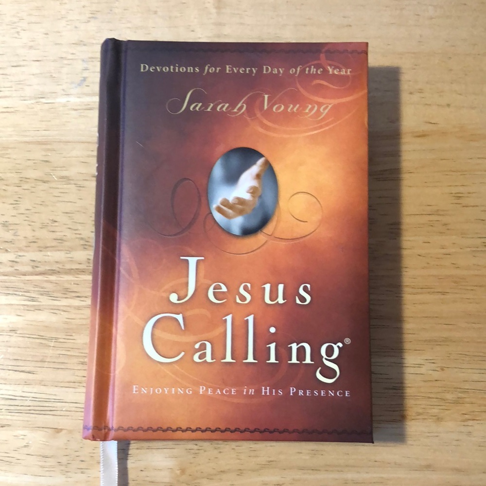 NWD Jesus Calling by Sarah Young Devotions for Everyday of the Year